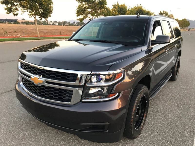 2015 Chevrolet Suburban – 4×4 LT 1500 4dr SUV