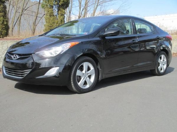 2013 Hyundai Elantra - Image 4
