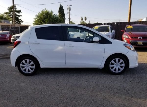 2015 Toyota Yaris LE - Image 2