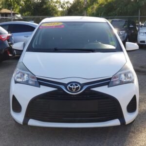 2015 Toyota Yaris LE