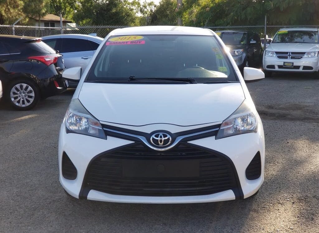 2015 Toyota Yaris LE