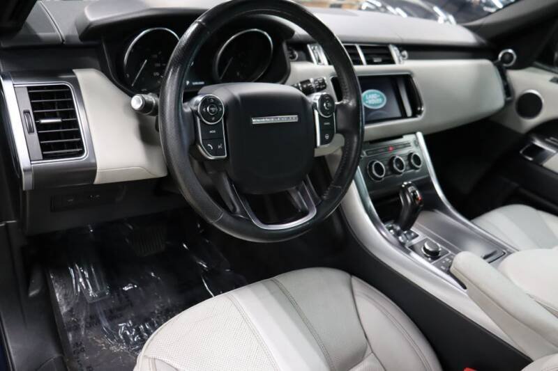 2016 Land Rover Range Rover Sport - Image 4