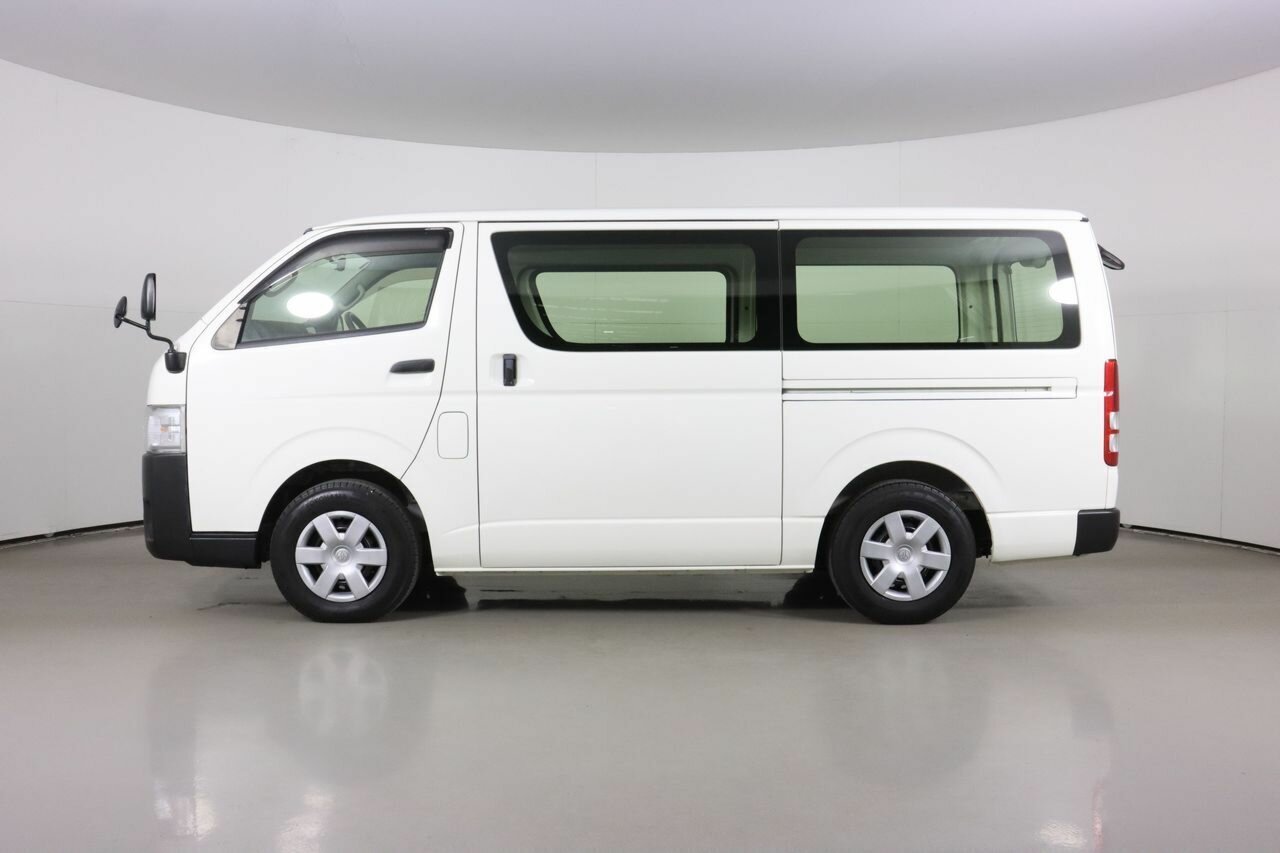 2017 Toyota HiAce Van For Sale - Image 4