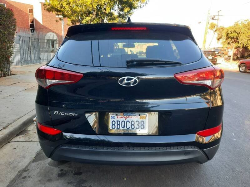2017 Hyundai Tucson Black - Image 2