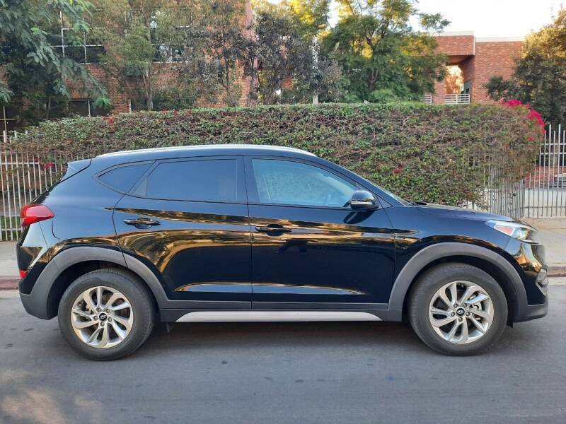 2017 Hyundai Tucson Black - Image 3