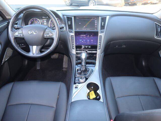 2017 Infiniti Q50 - Image 7