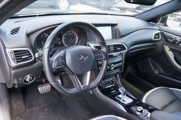 2017 Infiniti Q60 Chestnut Bronze - Image 6