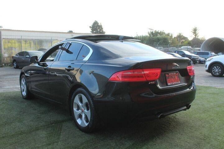 2017 Jaguar XE25t 4dr Sedan - Image 3