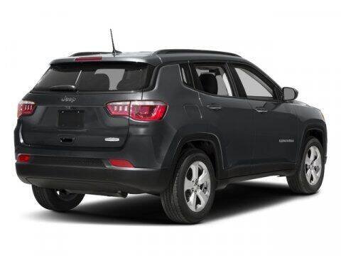 2017 Jeep Compass Granite Crystal Metallic - Image 5