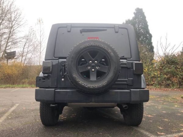 2018 Jeep Wrangler Unlimited Black - Image 6