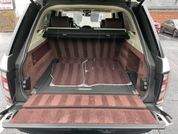 2017 Land Rover Range Rover - Image 7