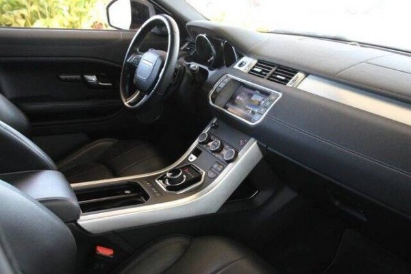 2017 Land Rover Range Rover Evoque Kaikoura Stone Metallic - Image 7