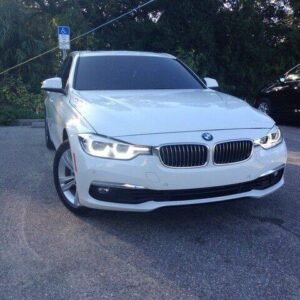 320i 4dr Sedan