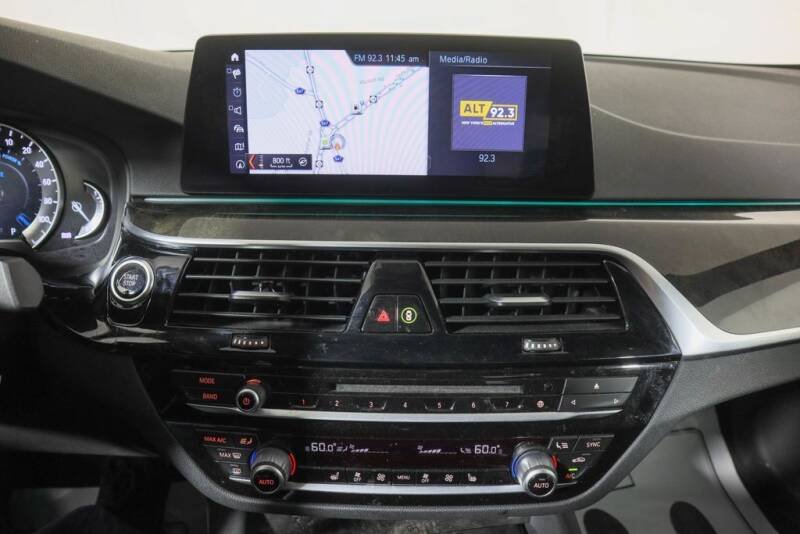 2018 BMW 5 Series - Image 4