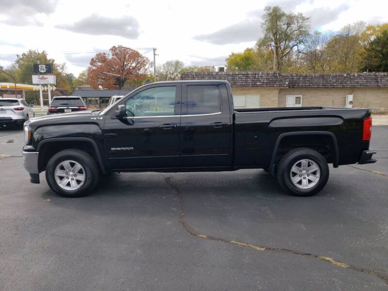 2018 GMC Sierra 1500 Black - Image 2