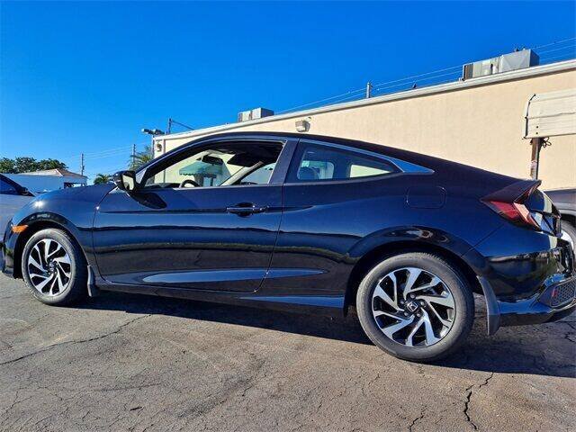 2018 Honda Civic Black - Image 7