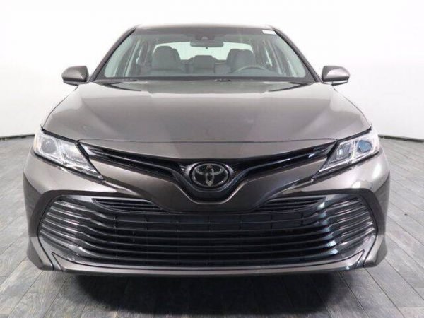2018 Toyota Camry Brown Stone