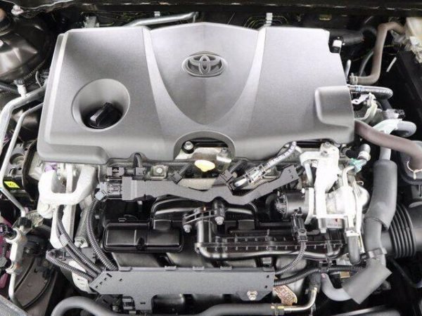 2018 Toyota Camry Brown Stone - Image 6