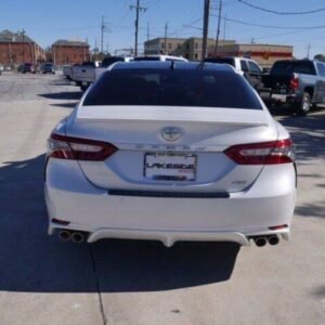2018 Toyota Camry Wind Chill Pearl