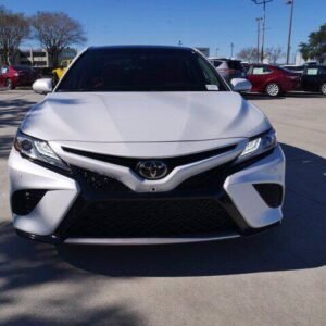 2018 Toyota Camry Wind Chill Pearl