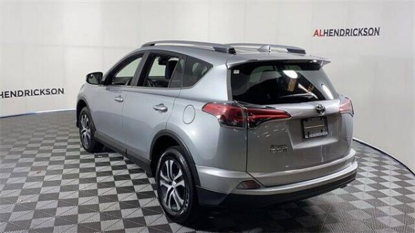 2018 Toyota RAV4 Silver - Image 6