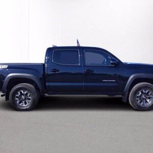 2018 Toyota Tacoma Black