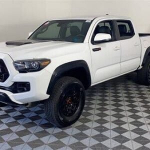 2018 Toyota Tacoma White