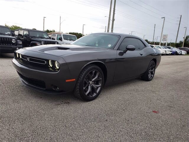 2018 Dodge Challenger SXT Plus RWD
