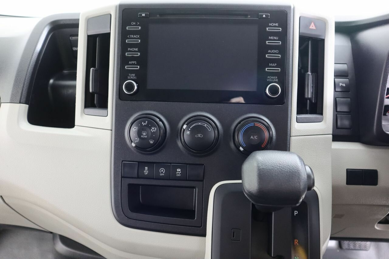 2019 Toyota Hiace for sale - Image 5
