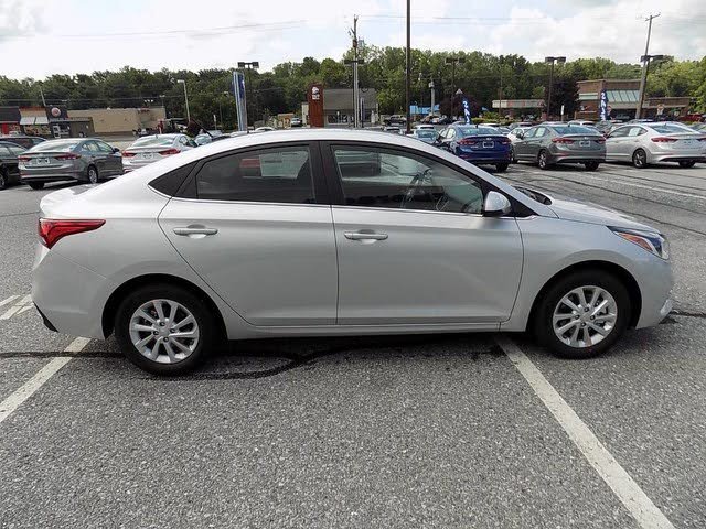 2019 Hyundai Accent SEL Sedan FWD - Image 5