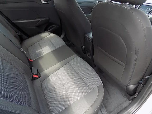2019 Hyundai Accent SEL Sedan FWD - Image 2