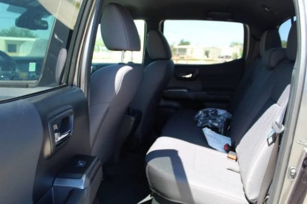2019 Toyota Tacoma TRD Off Road Double Cab 4WD - Image 6