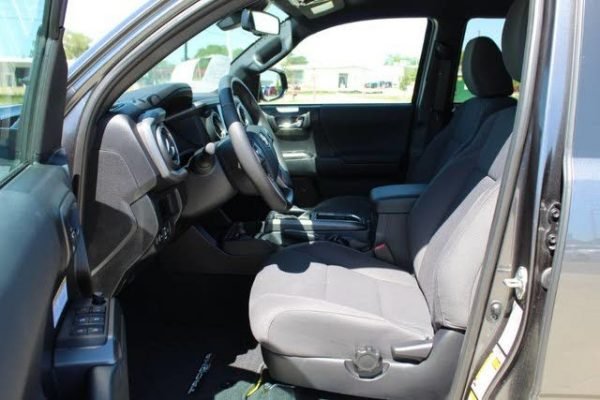 2019 Toyota Tacoma TRD Off Road Double Cab 4WD - Image 2