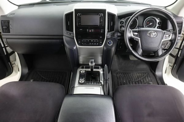 2020 Toyota Landcruiser LC200 GXL 4×4 - Image 7