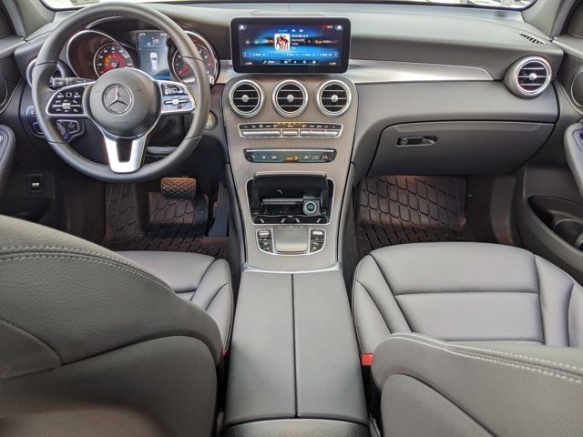 Buy 2021 Mercedes-Benz GLC 300 SUV - Image 17