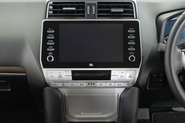 2021 Toyota Landcruiser Prado VX - Image 6
