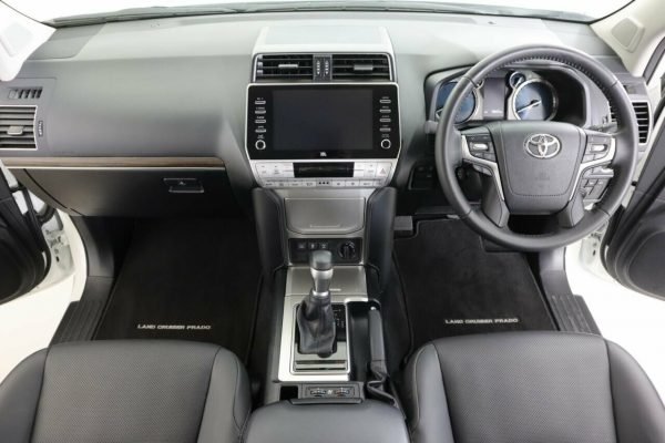 2021 Toyota Landcruiser Prado VX - Image 7