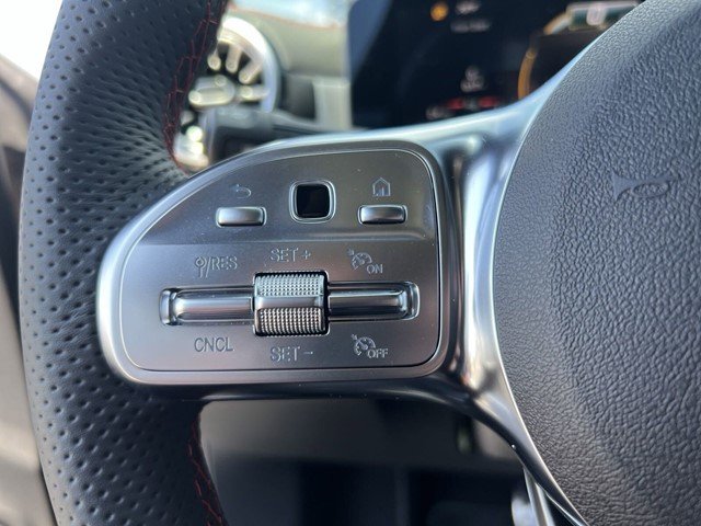 2022 Mercedes-Benz CLA 45 Coupe - Image 7