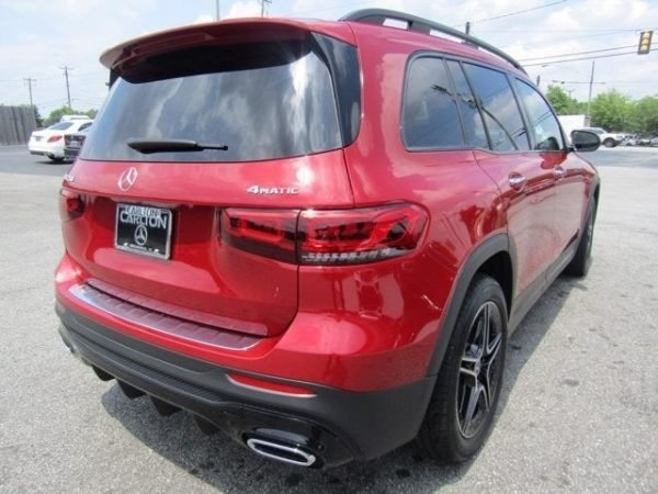 New Mercedes-Benz GLB 250 4MATIC SUV - Image 6