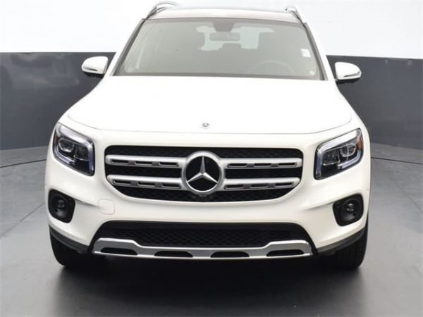 Mercedes-Benz GLB 250 SUV Polar White