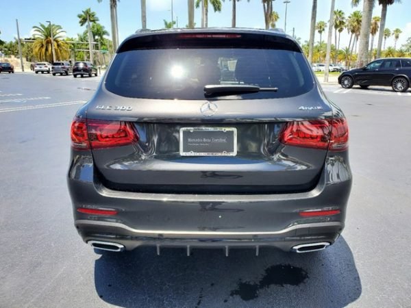 Mercedes-Benz GLC 300 4MATIC SUVGraphite Grey metallic - Image 6