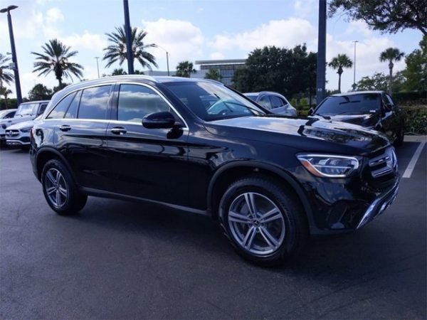 Mercedes-Benz GLC 300 SUV Black - Image 2