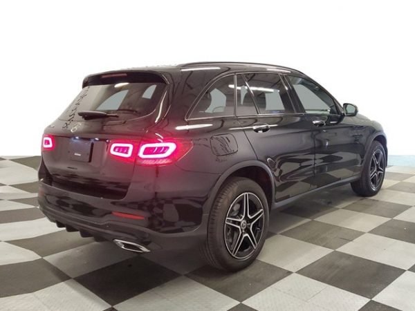 Mercedes-Benz GLC 300 SUVBlack 2023 - Image 3