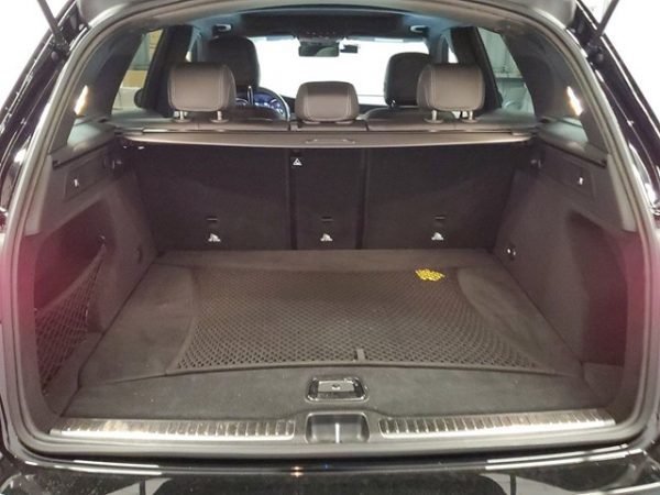 Mercedes-Benz GLC 300 SUVBlack 2023 - Image 6
