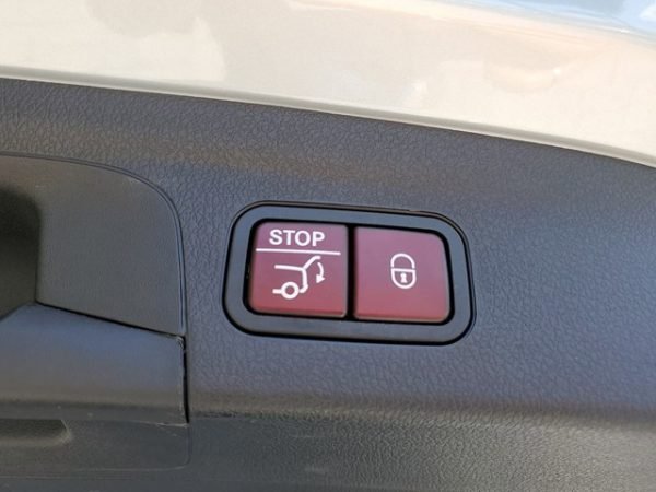 Buy Mercedes-Benz GLE 350 SUV Silver - Image 2