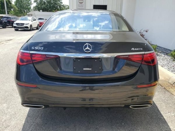 Mercedes-Benz S 500 4MATIC Sedan For Sale - Image 5