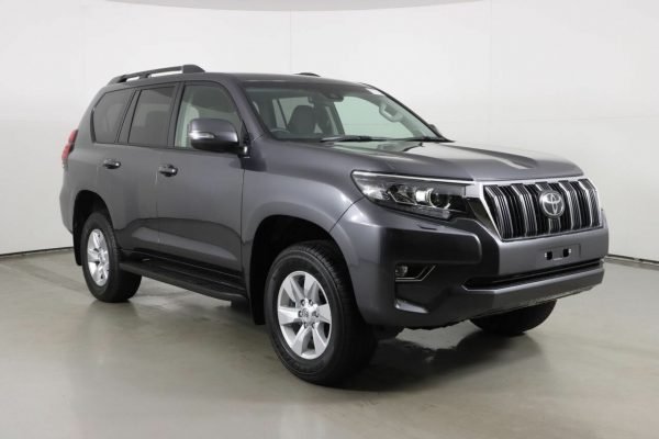 2022 Toyota Landcruiser Prado GXL - Image 3