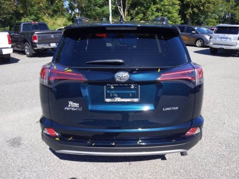 2018 TOYOTA RAV4 Navy Blue - Image 6