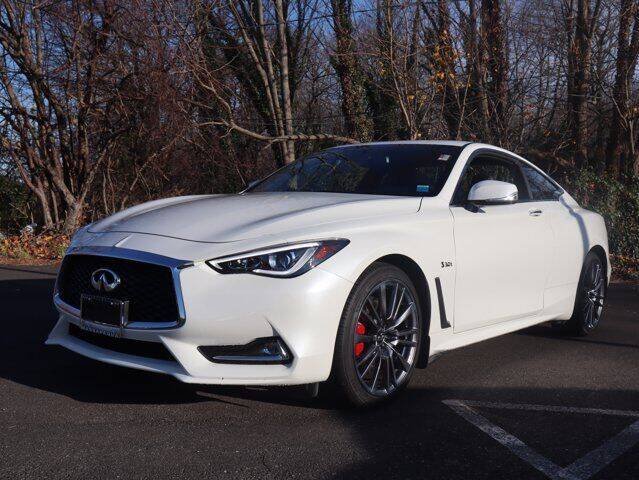 2017 Infiniti Q60 Majestic White - Image 4