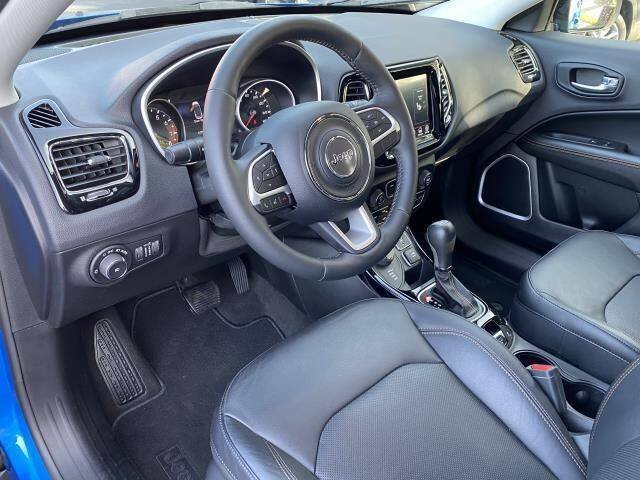 2017 Jeep Compass Laser Blue Pearlcoat - Image 3